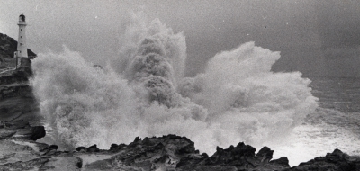 Big waves caught on film (1960s)