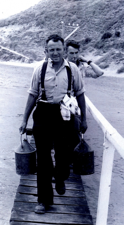 Charles Emmens  (carrying kerosene canisters), Doug Thompson and Tom Lloyd (1948)